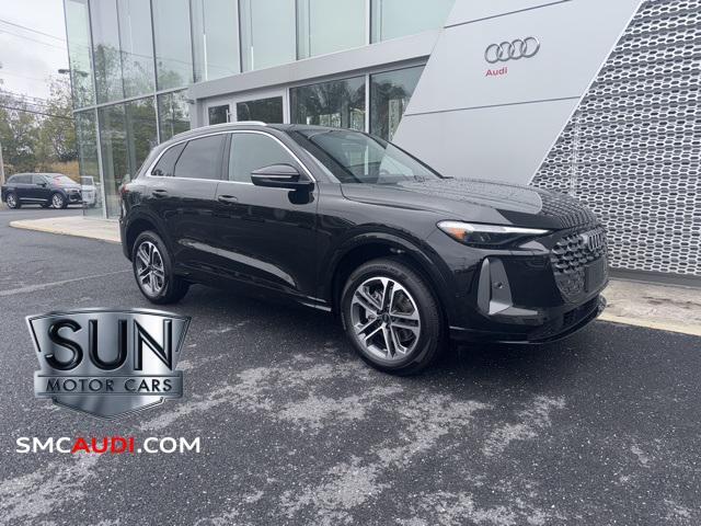new 2025 Audi Q5 car, priced at $61,280