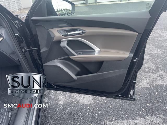 new 2025 Audi Q5 car, priced at $61,280