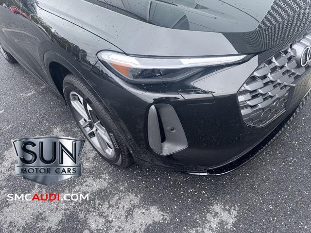 new 2025 Audi Q5 car, priced at $61,280