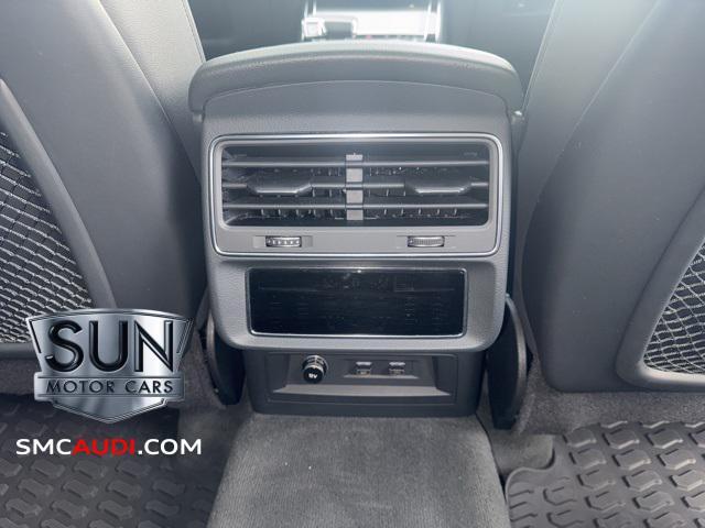 used 2020 Audi Q7 car, priced at $32,574