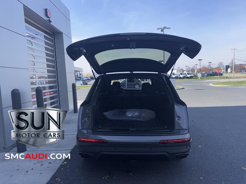 new 2026 Audi Q7 car, priced at $68,445