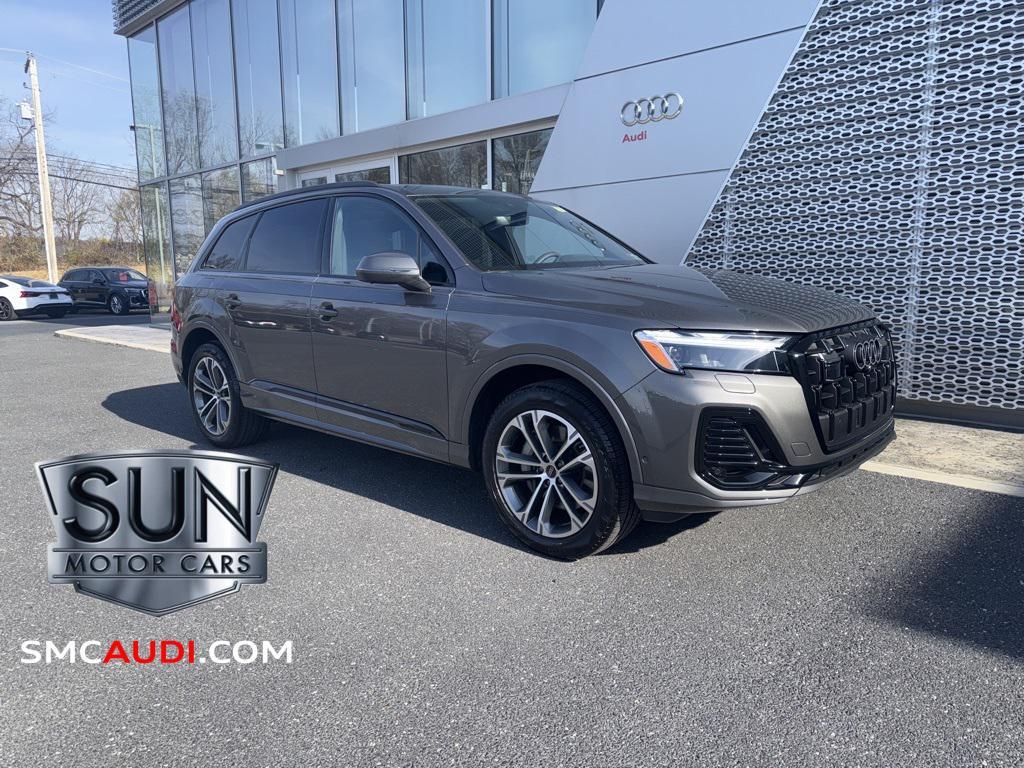 new 2026 Audi Q7 car, priced at $68,445