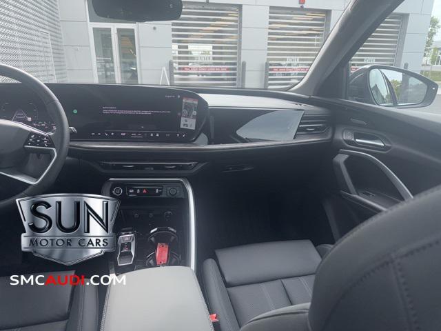new 2025 Audi Q5 car, priced at $62,080