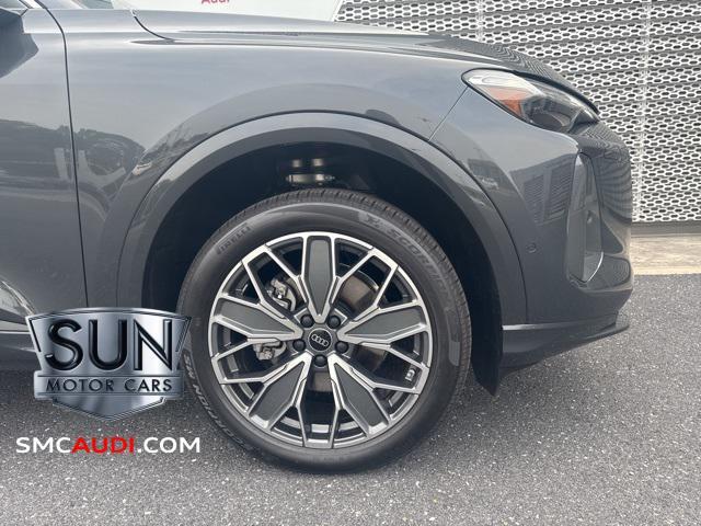 new 2025 Audi Q5 car, priced at $55,785