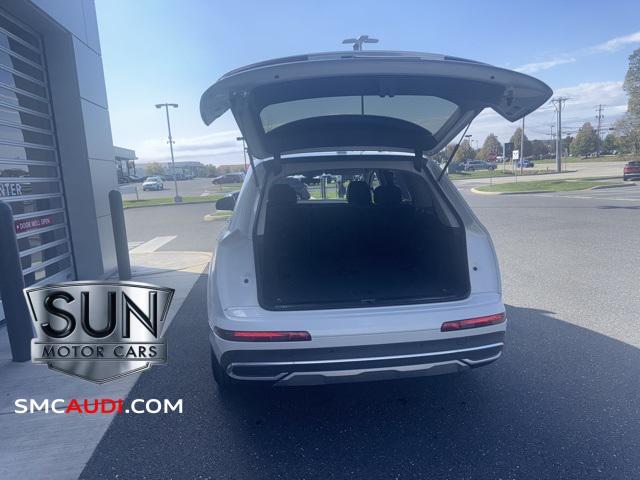 used 2022 Audi Q7 car, priced at $41,000