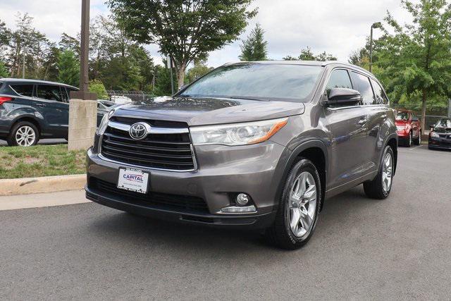 used 2015 Toyota Highlander car, priced at $23,892