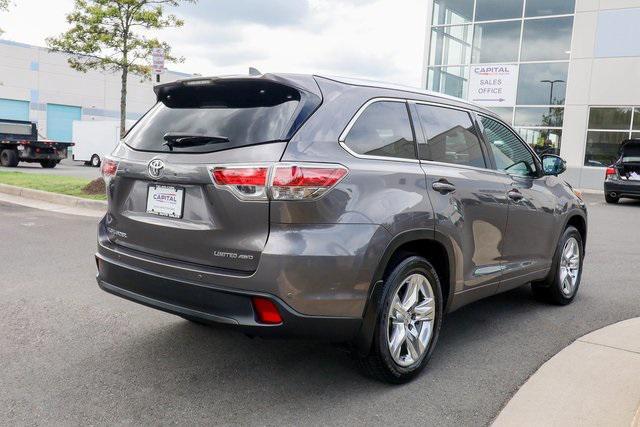 used 2015 Toyota Highlander car, priced at $23,892