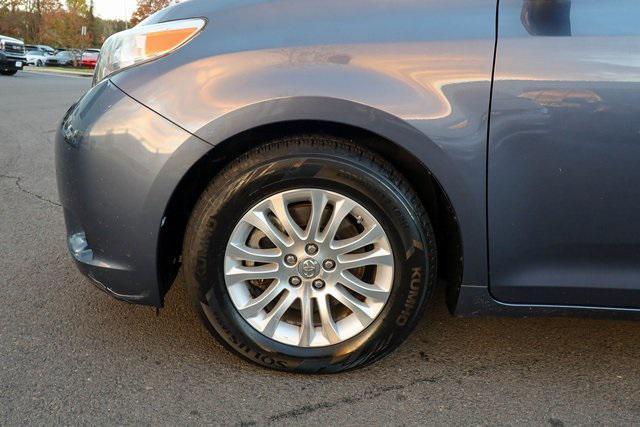 used 2016 Toyota Sienna car, priced at $18,995