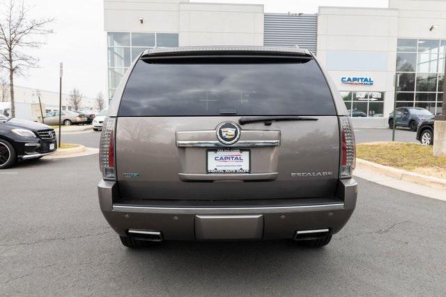 used 2012 Cadillac Escalade car, priced at $12,795