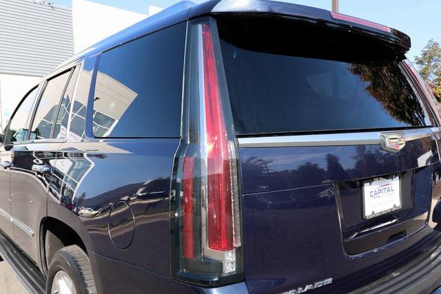 used 2017 Cadillac Escalade car, priced at $26,995