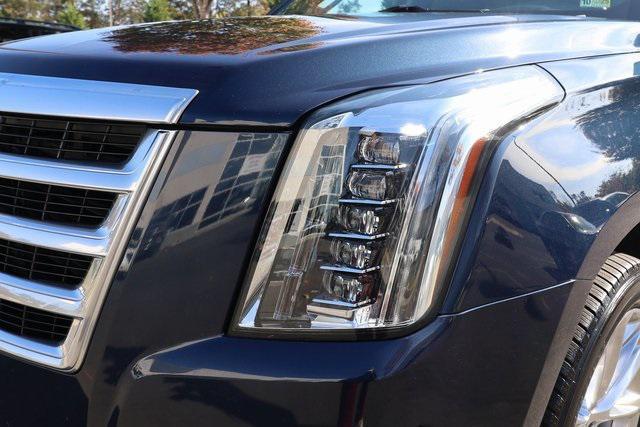 used 2017 Cadillac Escalade car, priced at $26,995