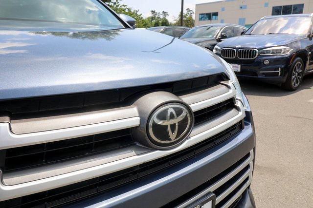 used 2018 Toyota Highlander car, priced at $20,995