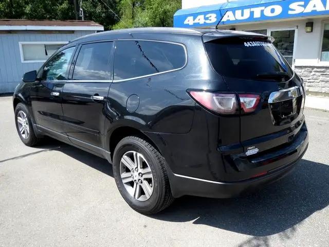 used 2015 Chevrolet Traverse car, priced at $9,200