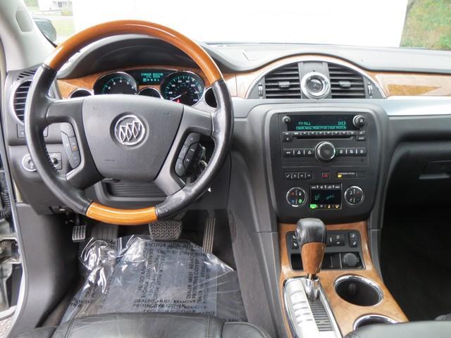 used 2009 Buick Enclave car, priced at $7,995