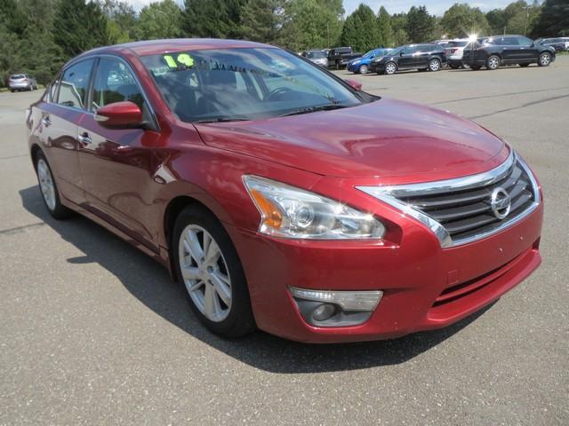 used 2014 Nissan Altima car, priced at $6,200