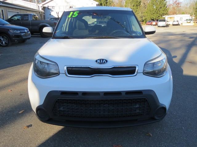 used 2015 Kia Soul car, priced at $5,800