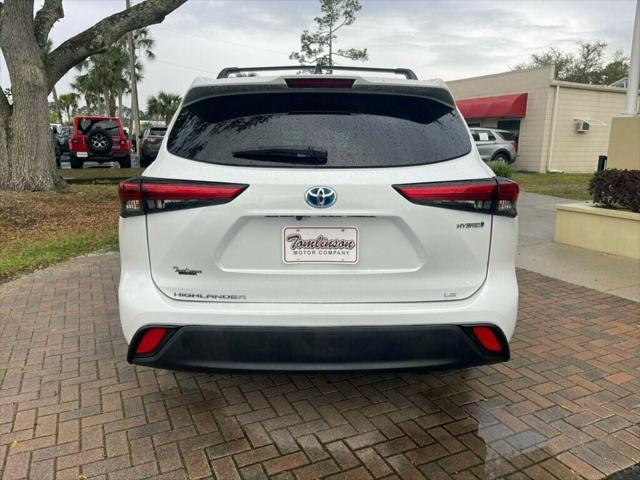 used 2023 Toyota Highlander Hybrid car, priced at $38,985