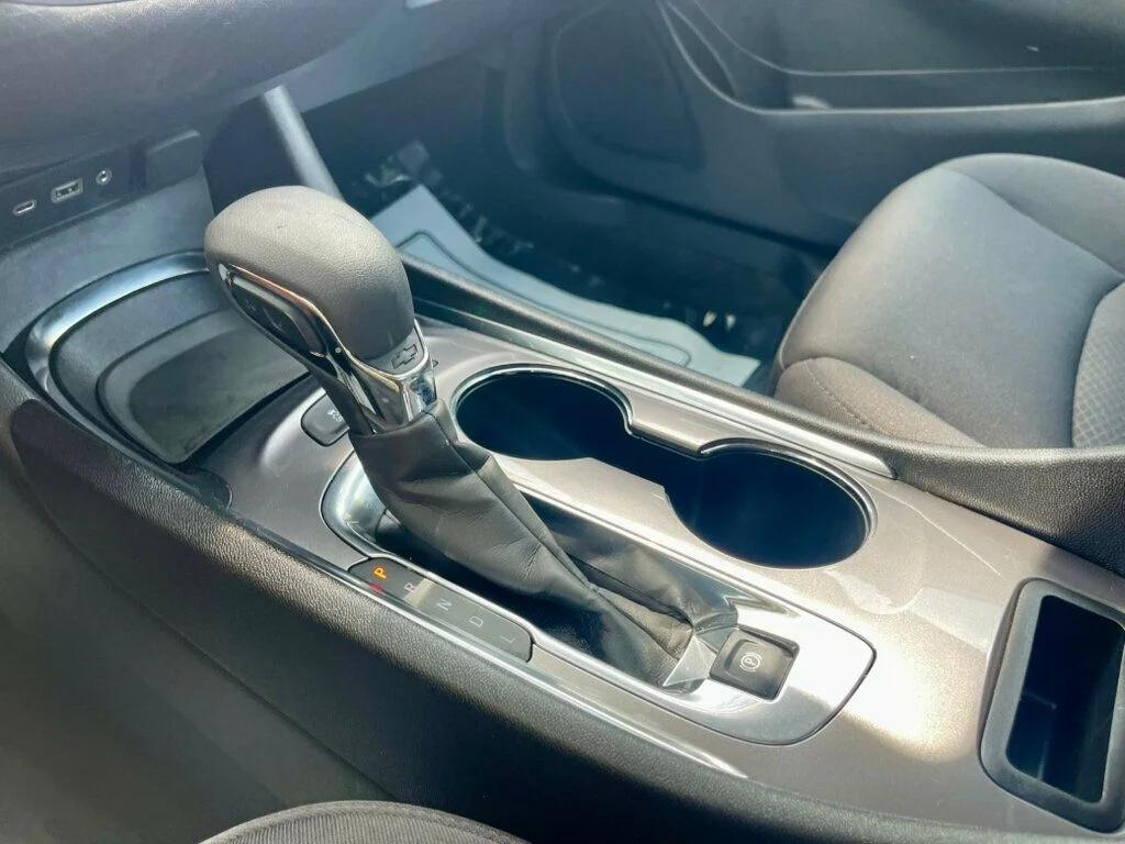 used 2024 Chevrolet Malibu car, priced at $19,985