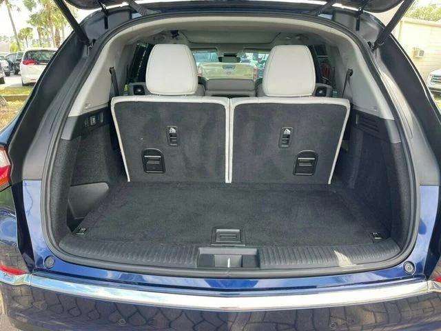 used 2022 Acura MDX car, priced at $38,985