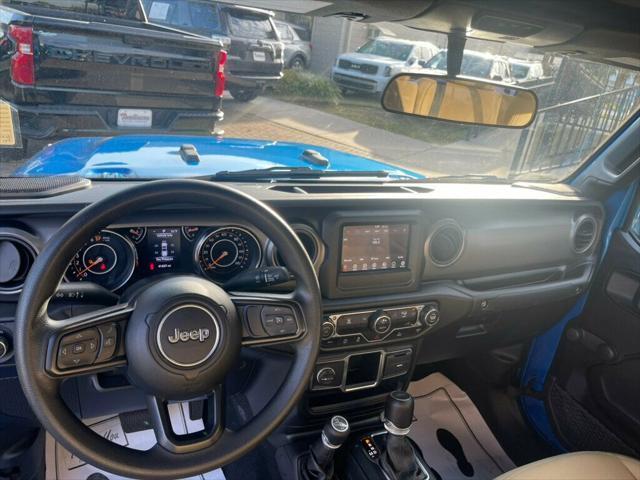 used 2022 Jeep Gladiator car, priced at $29,985