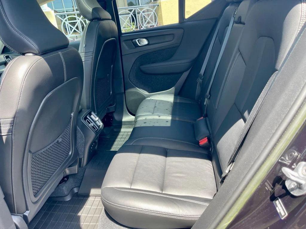 used 2023 Volvo XC40 car, priced at $35,985