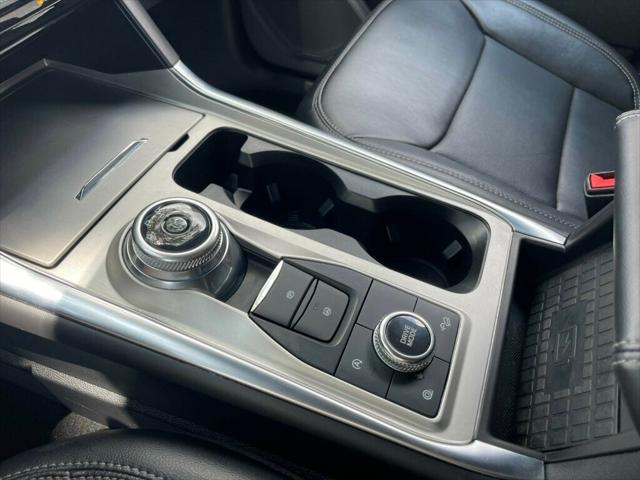 used 2024 Ford Explorer car, priced at $35,785
