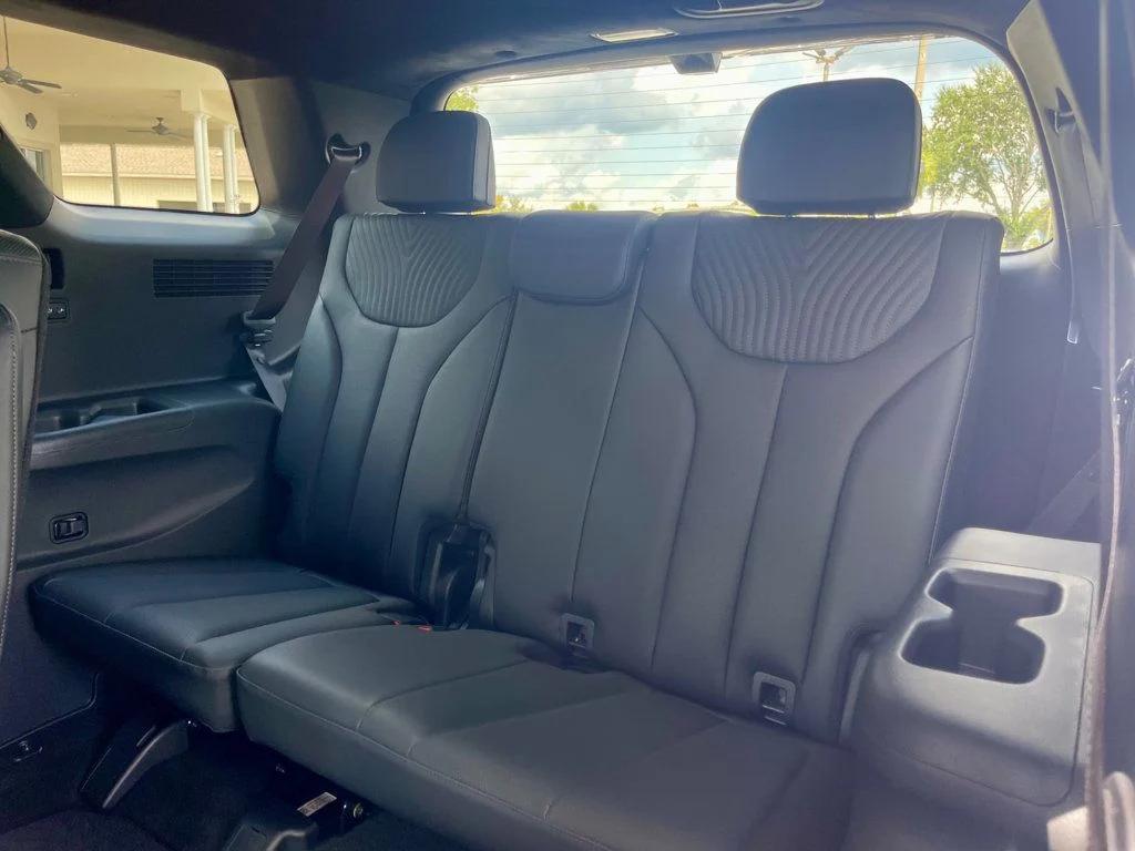 used 2025 Hyundai Palisade car, priced at $47,985
