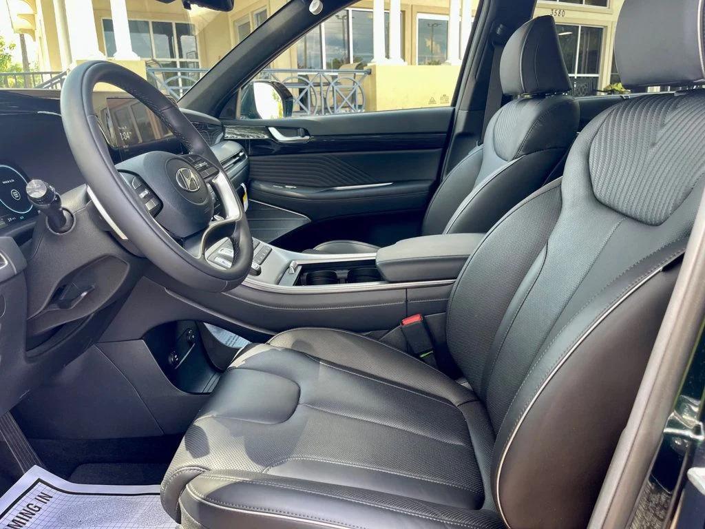 used 2025 Hyundai Palisade car, priced at $47,985