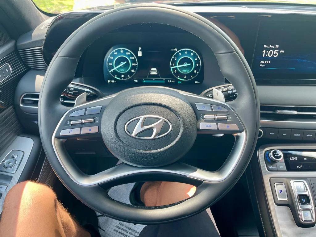 used 2025 Hyundai Palisade car, priced at $47,985