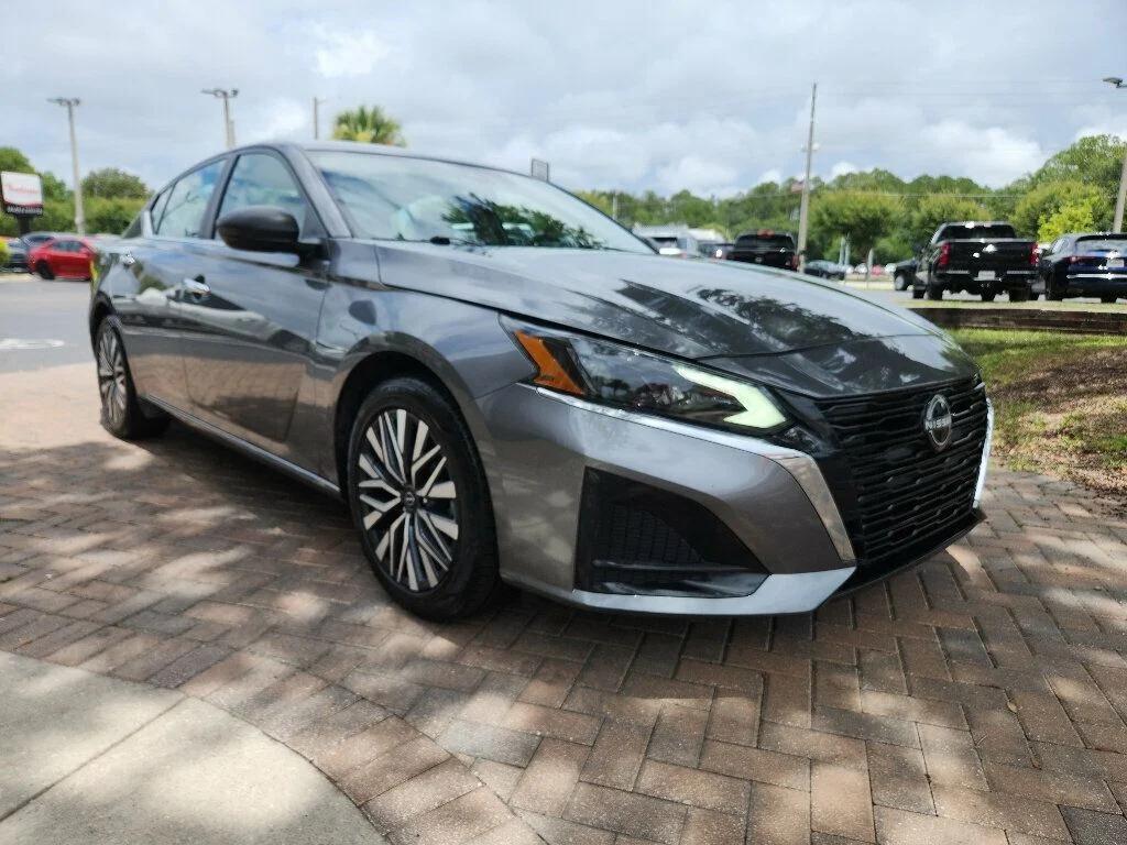 used 2024 Nissan Altima car, priced at $20,985