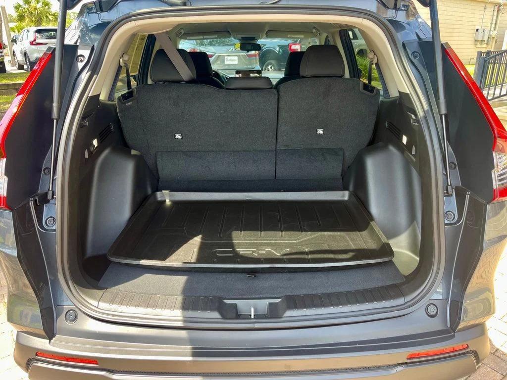 used 2025 Honda CR-V car, priced at $28,785