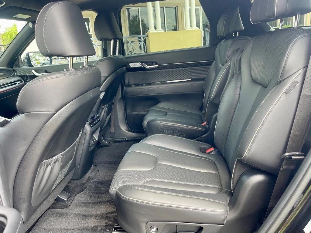 used 2024 Hyundai Palisade car, priced at $45,985