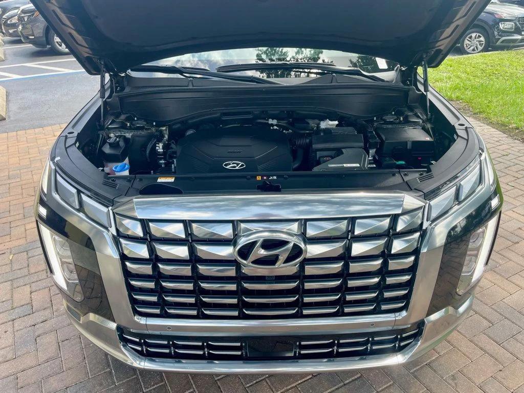 used 2024 Hyundai Palisade car, priced at $45,985
