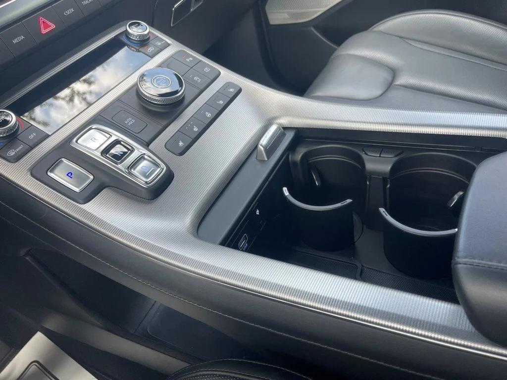 used 2024 Hyundai Palisade car, priced at $45,985