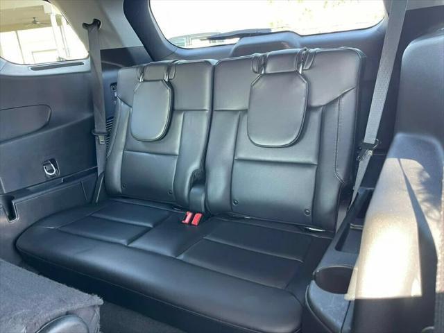 used 2023 Ford Explorer car, priced at $31,885