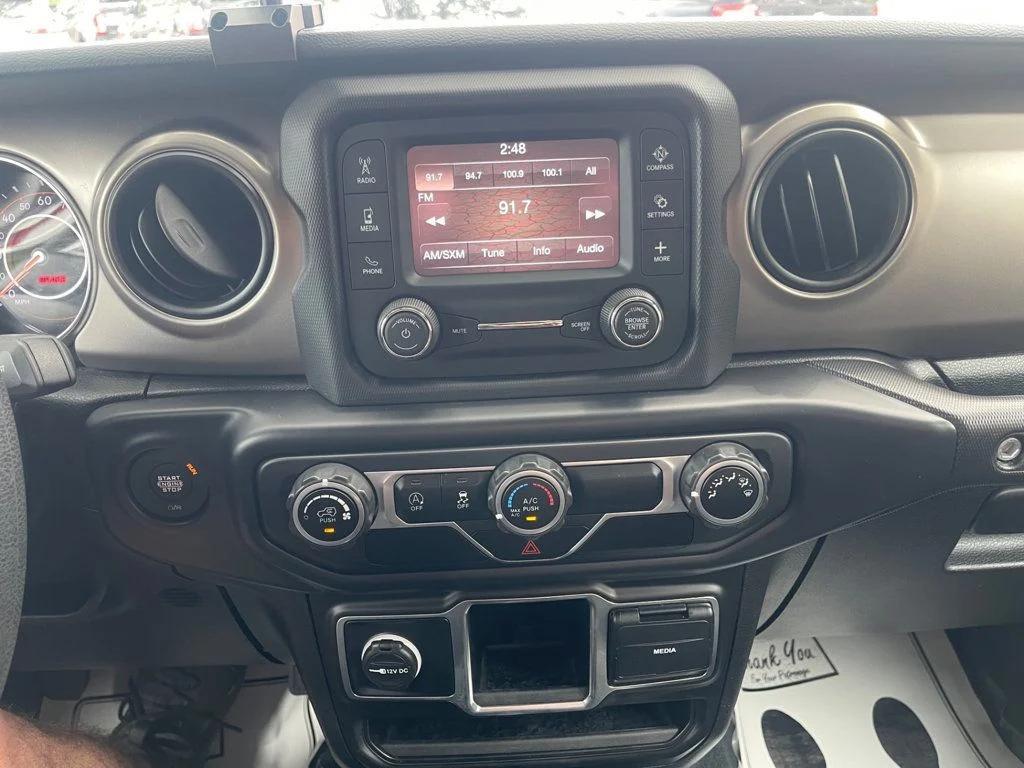 used 2020 Jeep Gladiator car, priced at $27,485