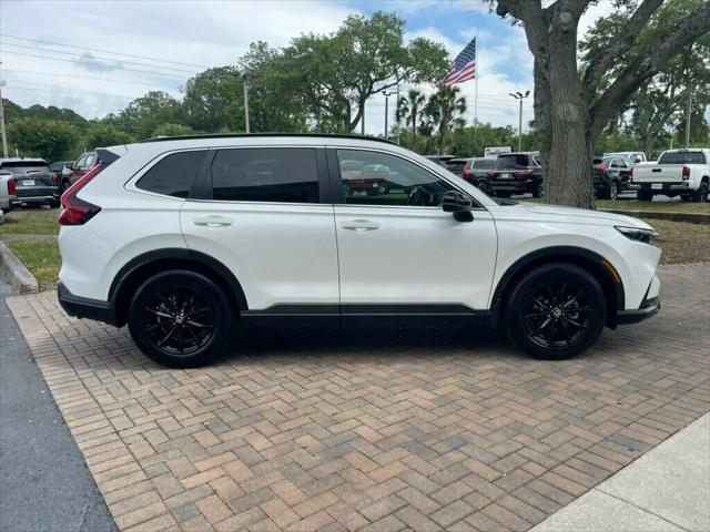 used 2025 Honda CR-V Hybrid car, priced at $37,985