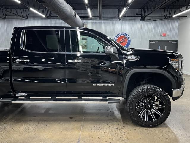 used 2022 GMC Sierra 1500 car, priced at $52,900