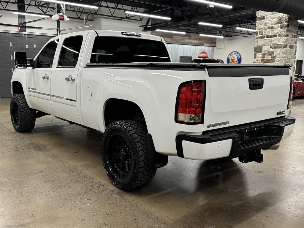 used 2014 GMC Sierra 2500 car, priced at $35,900