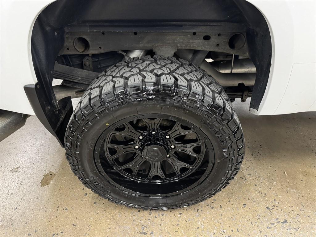 used 2014 GMC Sierra 2500 car, priced at $35,900