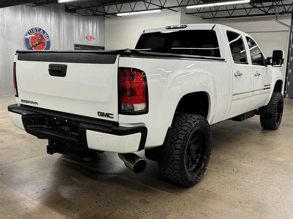 used 2014 GMC Sierra 2500 car, priced at $35,900