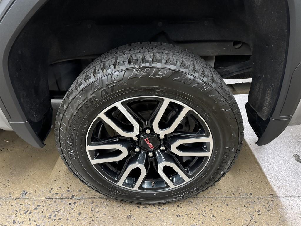 used 2021 GMC Sierra 1500 car, priced at $38,900
