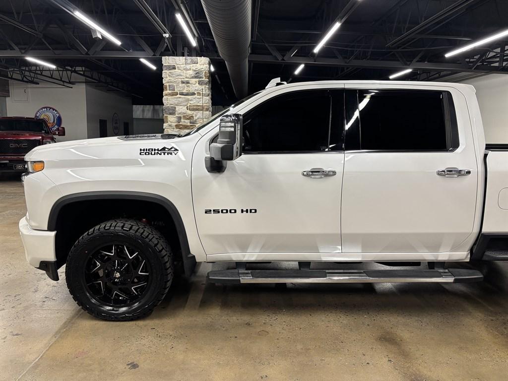 used 2022 Chevrolet Silverado 2500 car, priced at $62,900