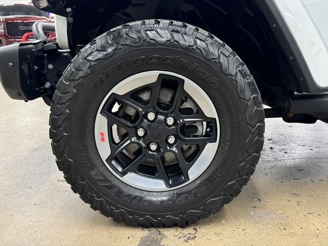 used 2019 Jeep Wrangler Unlimited car, priced at $33,900