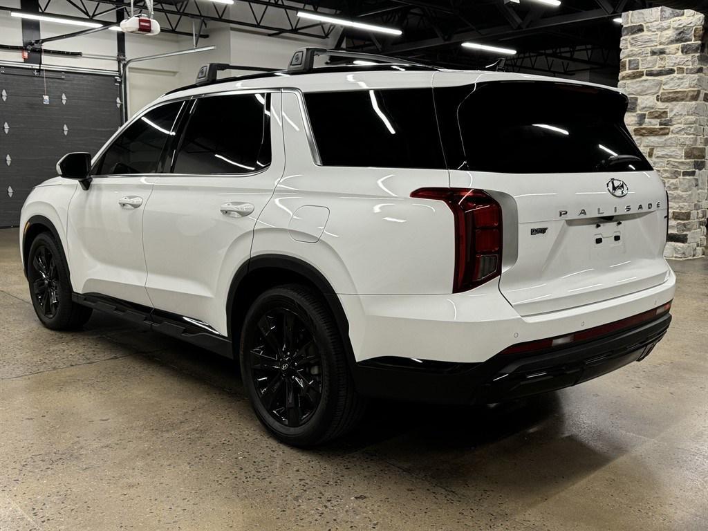 used 2024 Hyundai Palisade car, priced at $39,900