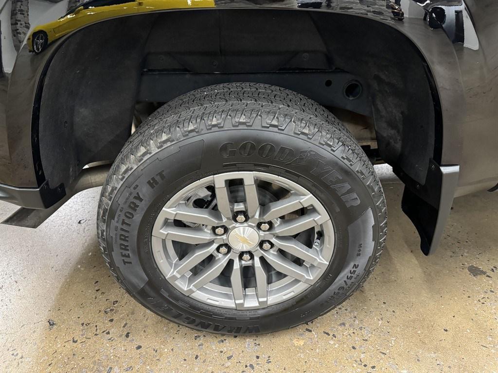 used 2023 Chevrolet Colorado car, priced at $34,900