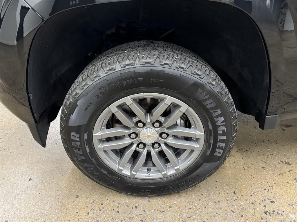 used 2023 Chevrolet Colorado car, priced at $34,900