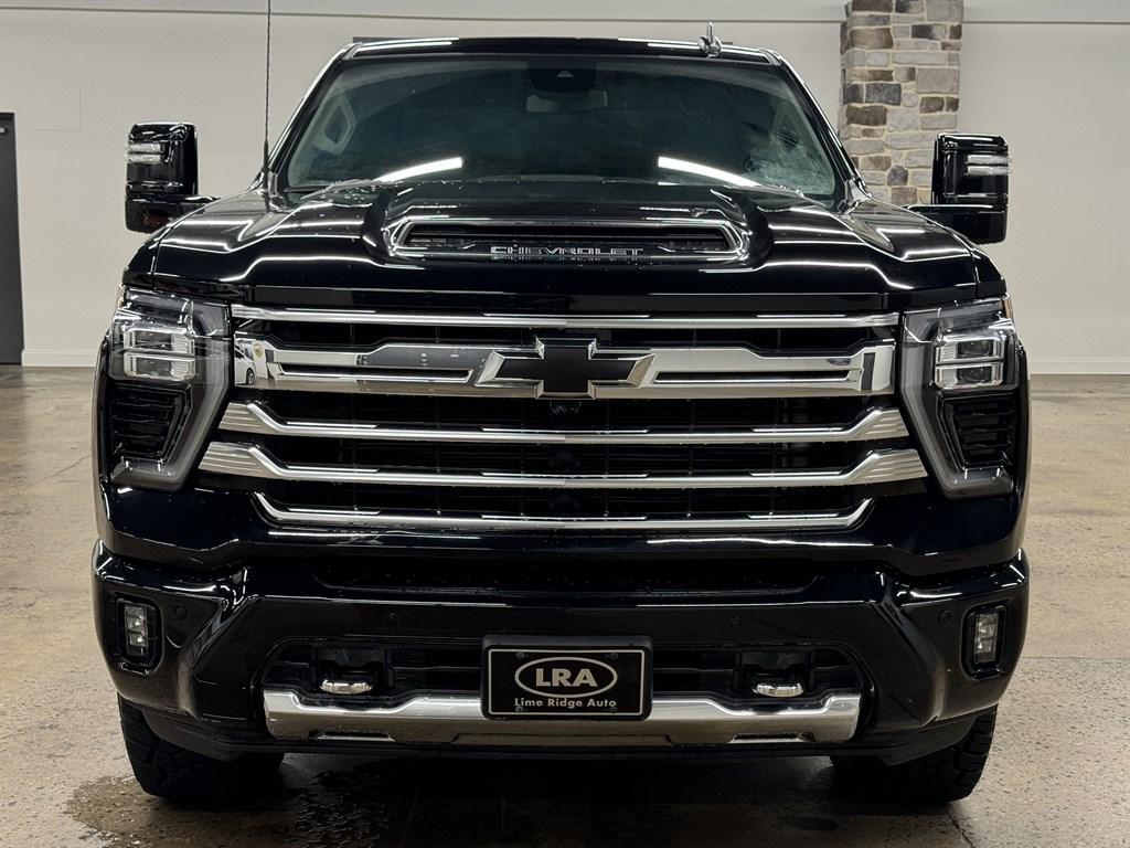 used 2024 Chevrolet Silverado 2500 car, priced at $54,900