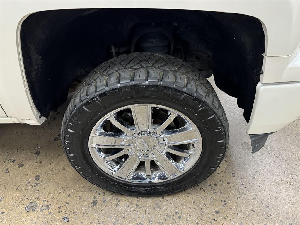 used 2014 Chevrolet Silverado 1500 car, priced at $24,900