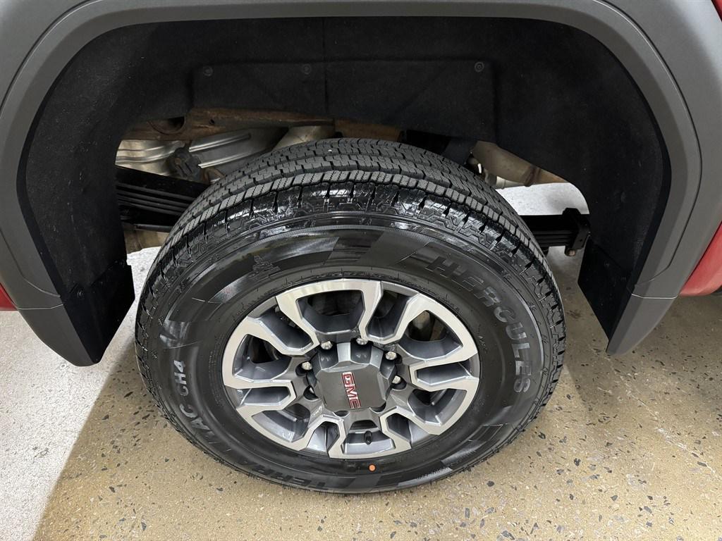 used 2021 GMC Sierra 2500 car, priced at $45,900